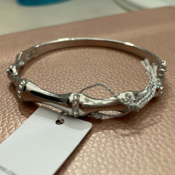 Swarovski Crystals -White Rhodium Plated Bracelet - Picture 2 of 10